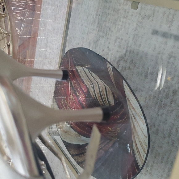 BAKERS - Gold shoes open toe size 7B - Picture 2 of 8